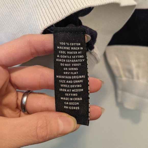 The Bay / Hudson's Bay Classic Stripes Fitted Sweater ivory and multi stripes S - Picture 4 of 4